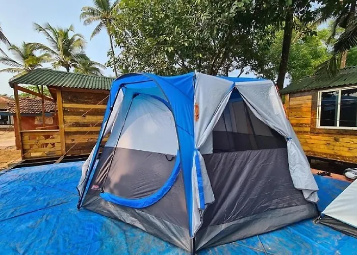 Trippr Gokarna - BeachHostel